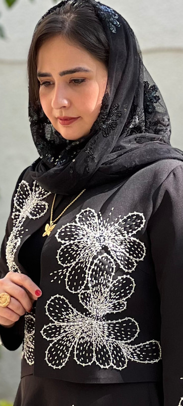 کت و دامن زنانه جواهردوزی شده