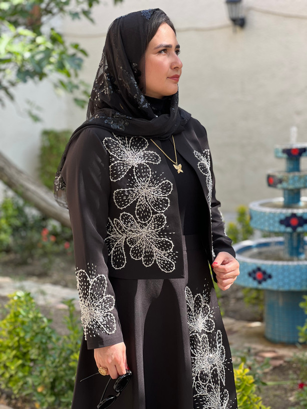 کت و دامن رنگ مشکی